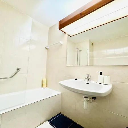 T2, Oura Apartment Albufeira