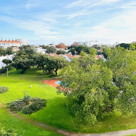 Apartament T2, Oura *